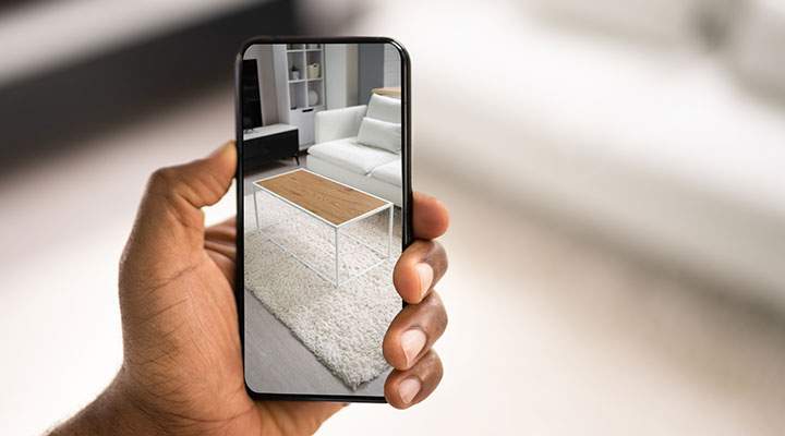 Need some augmented reality examples for inspiration? Check out how augmented reality (AR) could help your business grow!